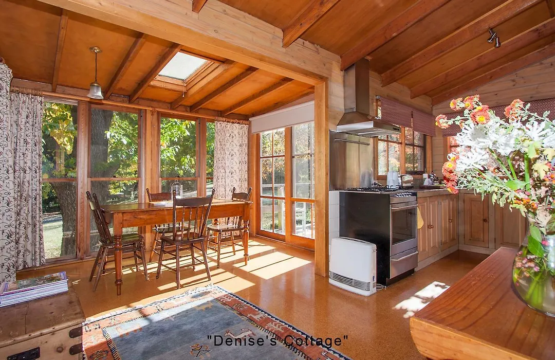 Braeside Mount Macedon Country Retreat Bed And Breakfast-1