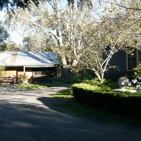 Braeside Mount Macedon Country Retreat Bed And Breakfast-2