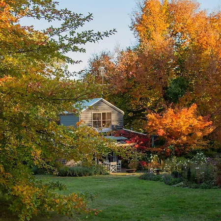 Braeside Mount Macedon Country Retreat Bed And Breakfast-3